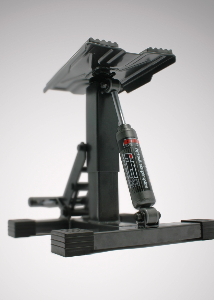 kliknut�m zav�i okno